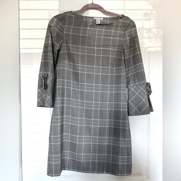 H&M Plaid Mini Dress - 2 - Picture 1 of 4